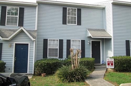 2nd image of 774 Timberwood Cir E