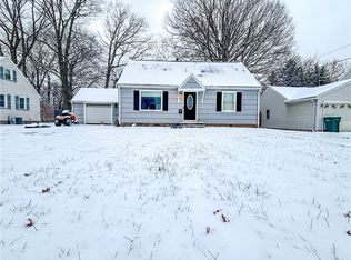 24 Varian Ln, Rochester, NY 14624