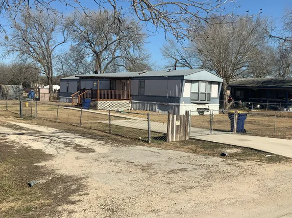263 Park Valley Dr, Cibolo, TX 78108