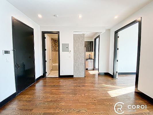5th image of 338 Irving Ave #4B