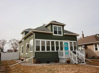 307 8th St N, Wahpeton, ND 58075