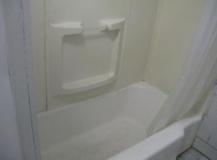 40 Riverside St #1, Lowell, MA 01854