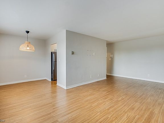 3rd image of 11850 Edgewater Dr APT 401