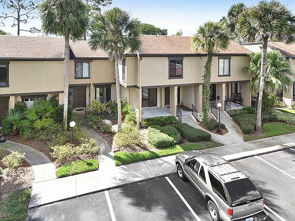 3rd image of 7786 Las Palmas Way #107