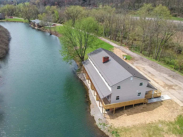 153 Kathleen Dr — Photo 27
