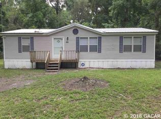 899 SW Illinois St, Fort White, FL 32038