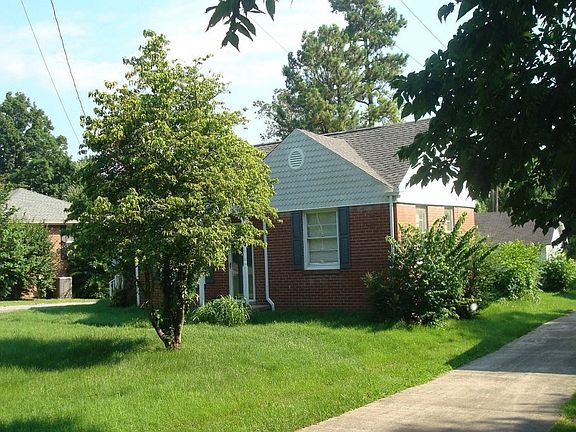 2nd image of 508 Eastland St