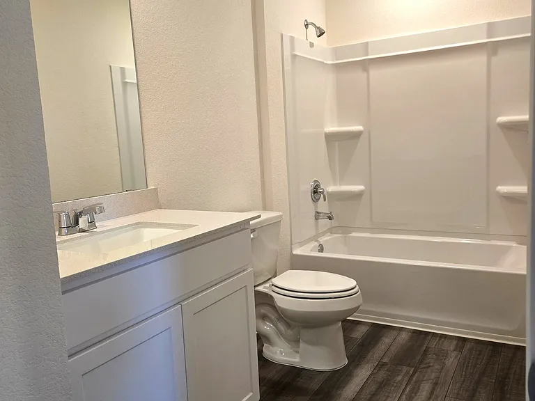 504 McFadin Way — Photo 9