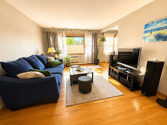 2nd image of 7347 W Diversey Ave APT 8