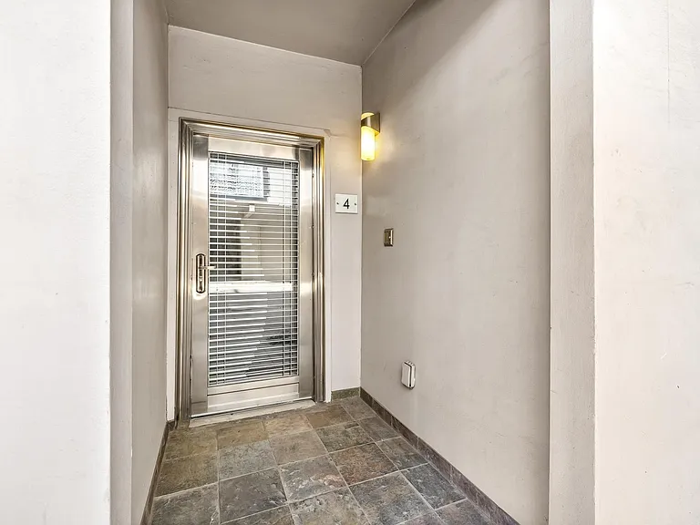 3845 Convent St #4 — Photo 25