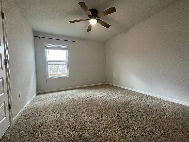 5628 Fulcina Ct — Photo 7