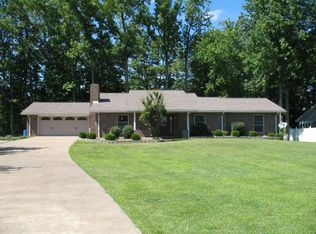 7218 Swallow Rd, Cannelton, IN 47520