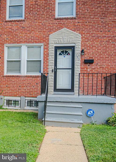 1st image of 3913 Brehms Ln