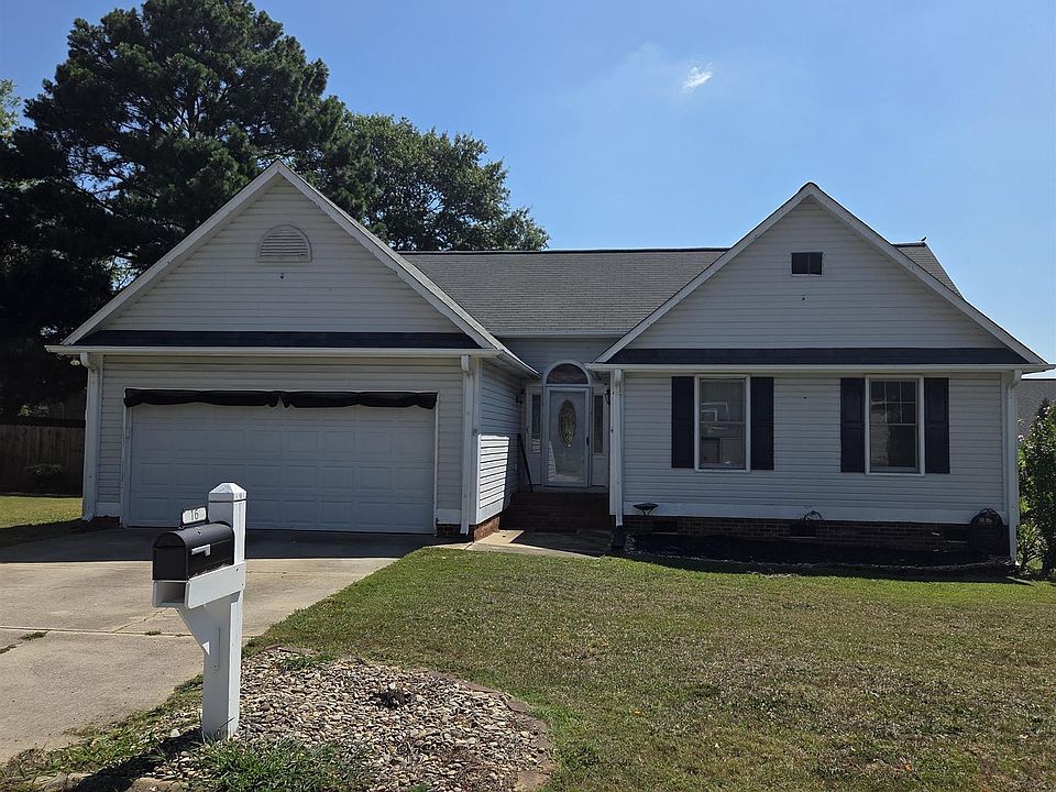 1st image of 16 Fitzpatrick Ct