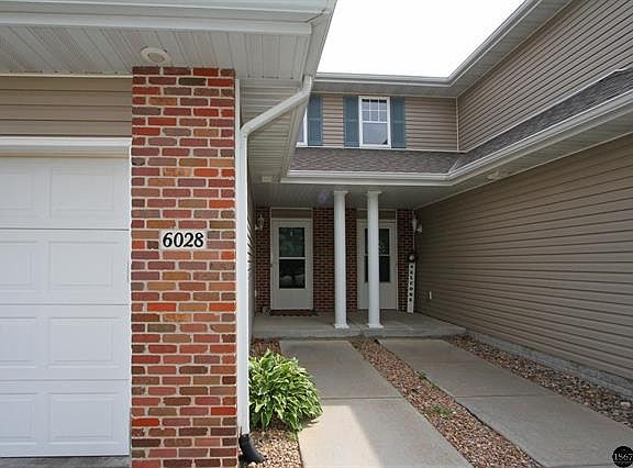 2nd image of 6028 Glenbrook Ln