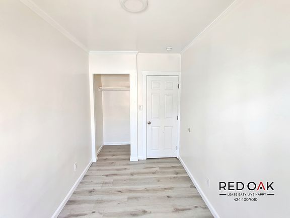 4th image of 4709 S Figueroa St #1/2