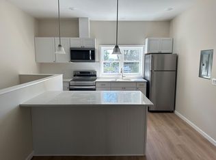 449 1st St #3, Newburgh, NY 12550