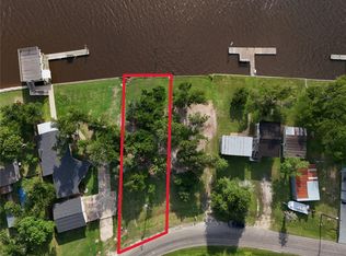 1828 Creekside Dr, Bay City, TX 77414