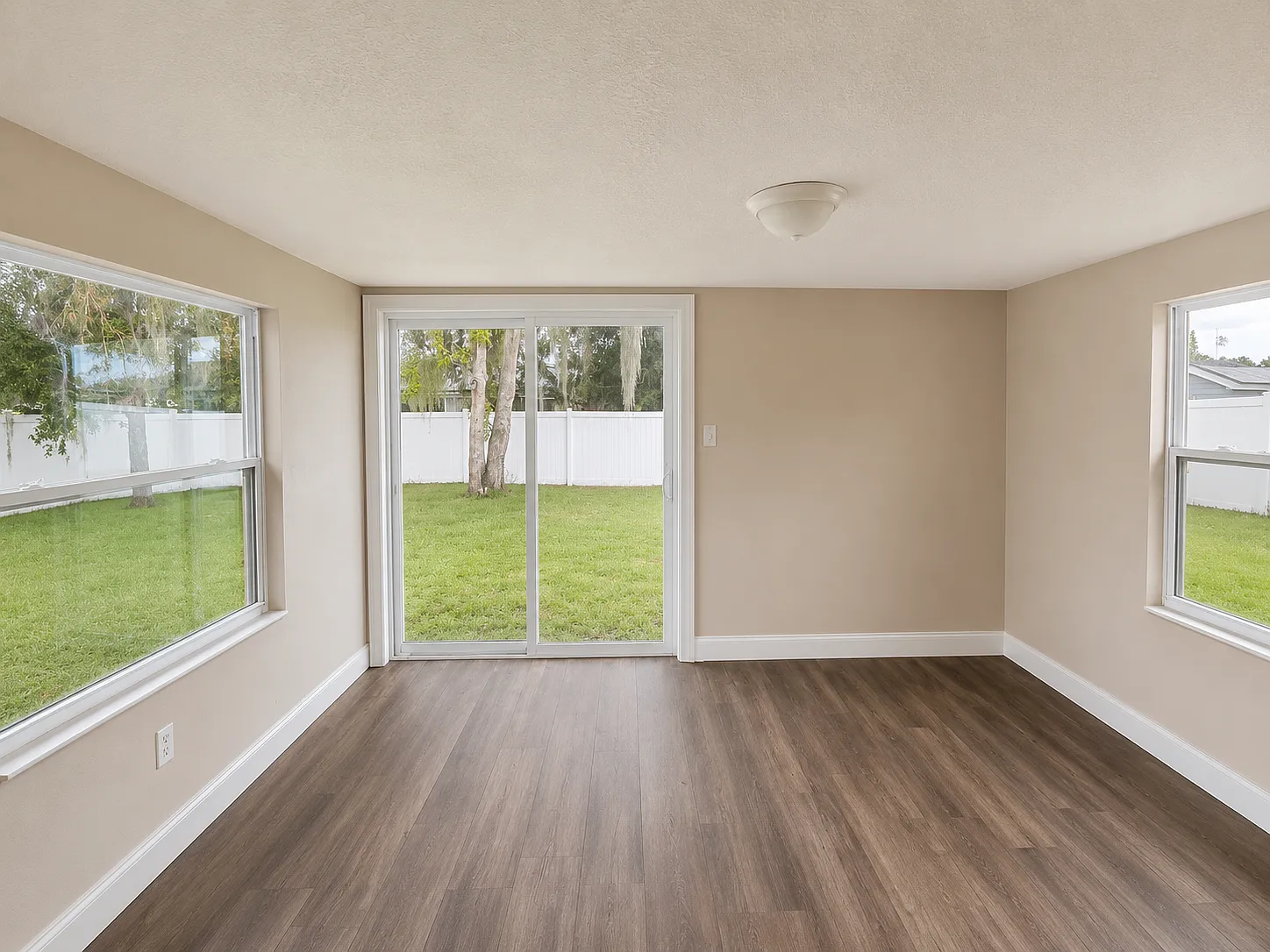 326 Colonade Ct Kissimmee FL 34758 - 1 — Photo 3