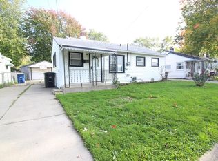 32015 Cheboygan Ct, Westland, MI 48186