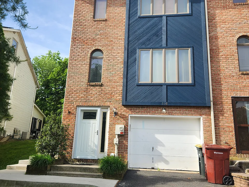 116 Cornerstone Pl