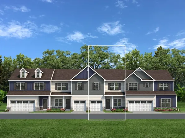 6 Lone Fox Ln #105, Easton, PA 18045