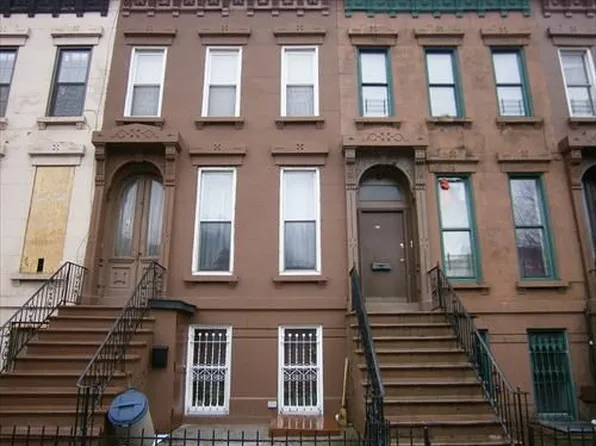 158 Hart St, Brooklyn, NY 11206