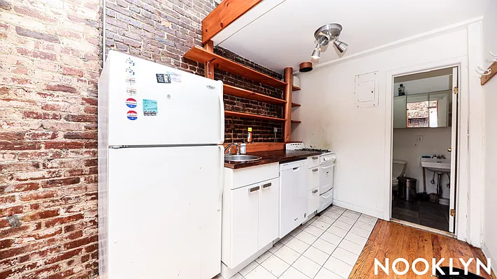 Rented by Nooklyn NYC LLC | media 24