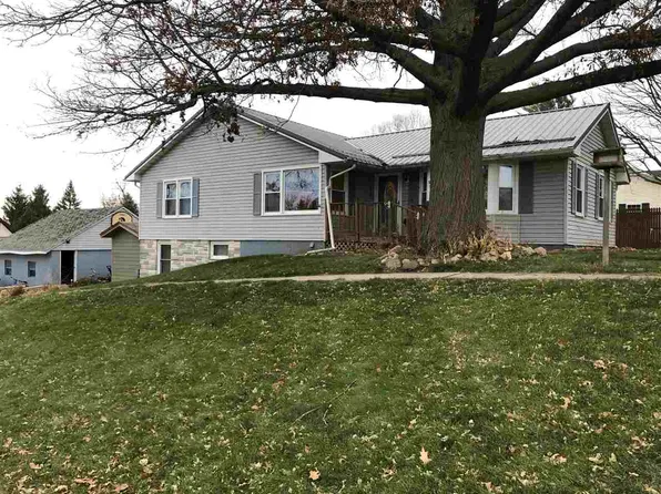 507 Linn St, Traer, IA 50675