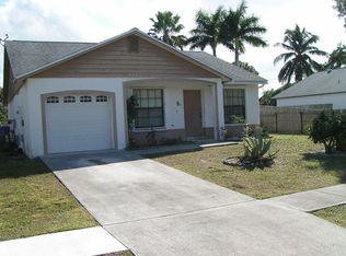 1354 McDermott Ln, Royal Palm Beach, FL 33411