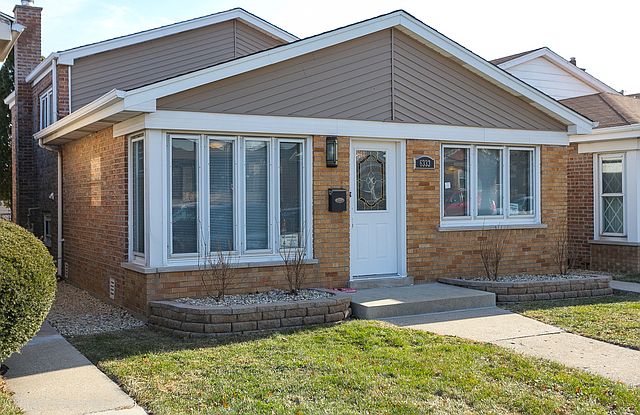 1st image of 6333 S La Crosse Ave