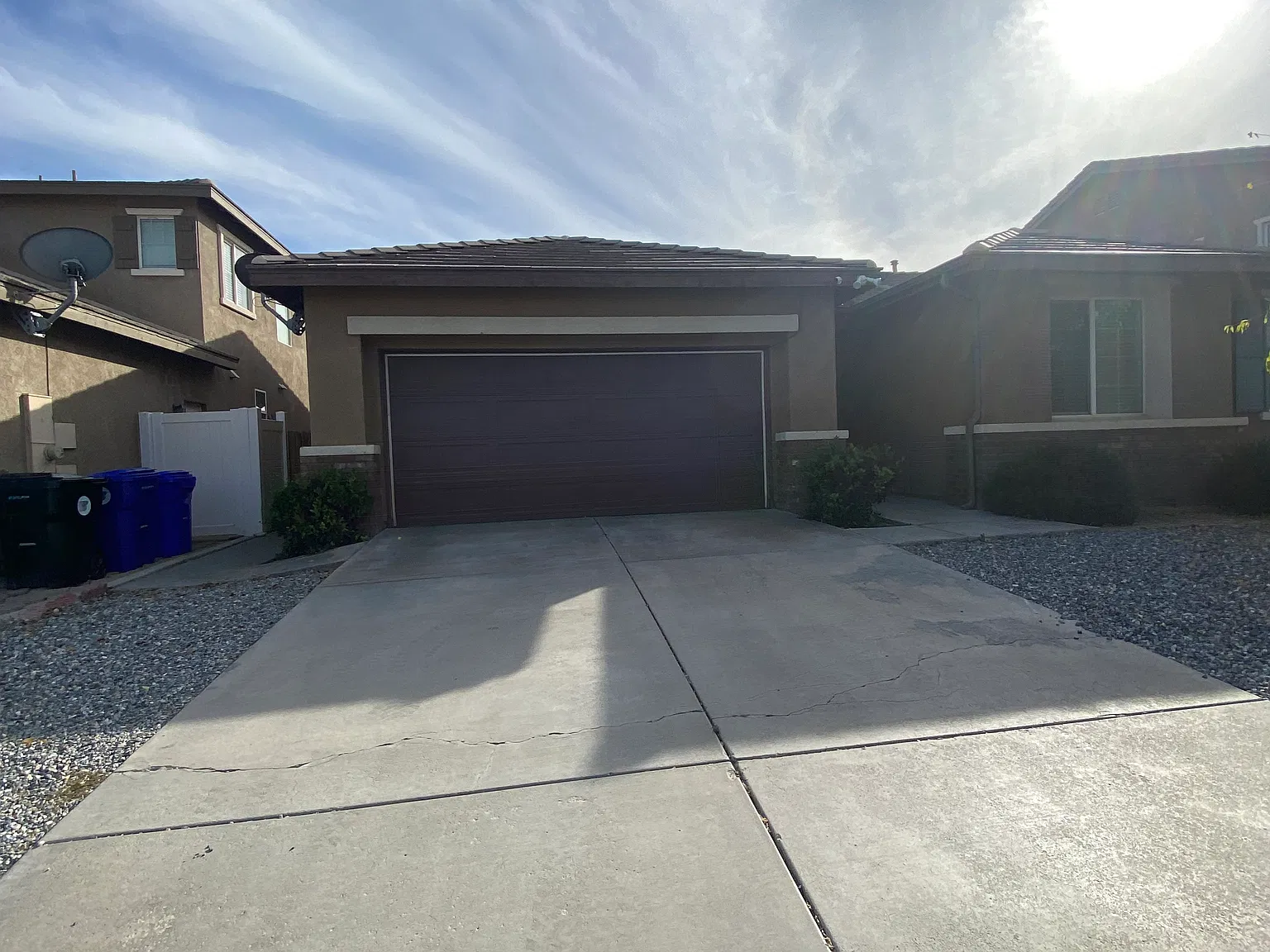 3 bed, 1970 sqft, $2,400 — Photo 4