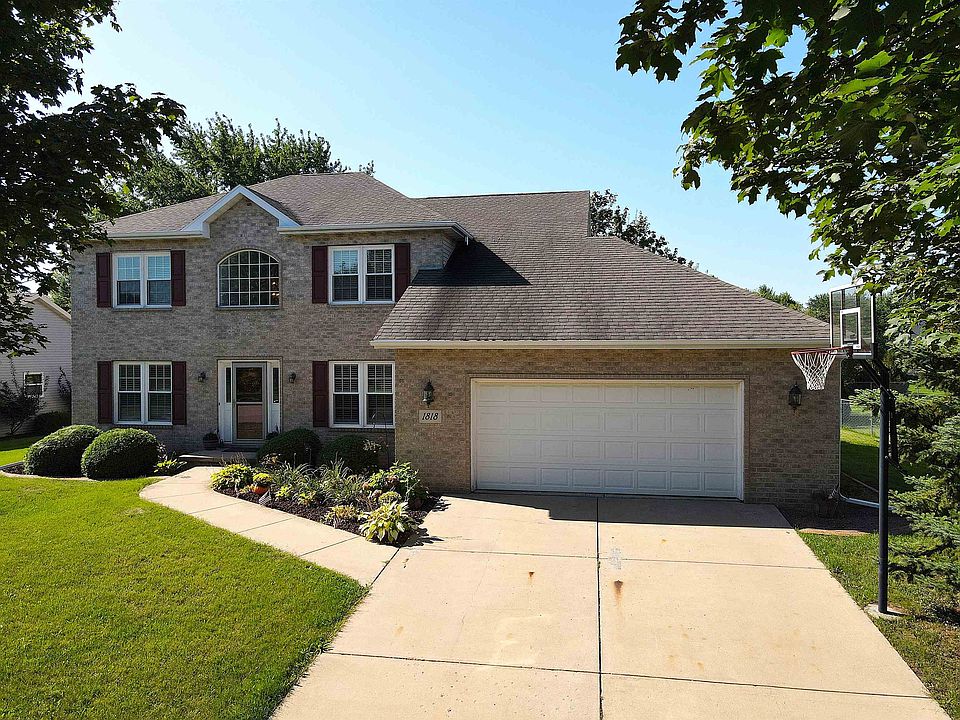 1st image of 1818 Ledgeview Rd
