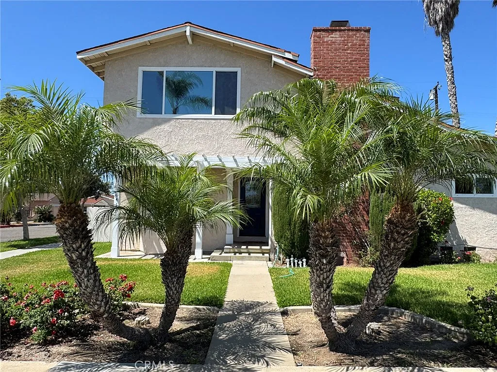 4 bed, 1783 sqft, $5,500 — Photo 2