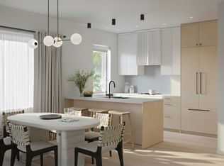 2240 E 40th Ave #3, Vancouver, BC