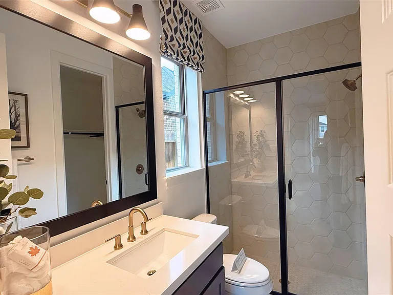 5603 Logan Ridge Ln — Photo 27