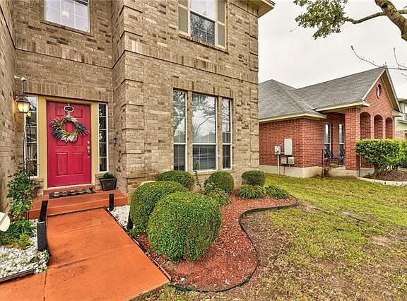 3rd image of 19132 Leigh Ln