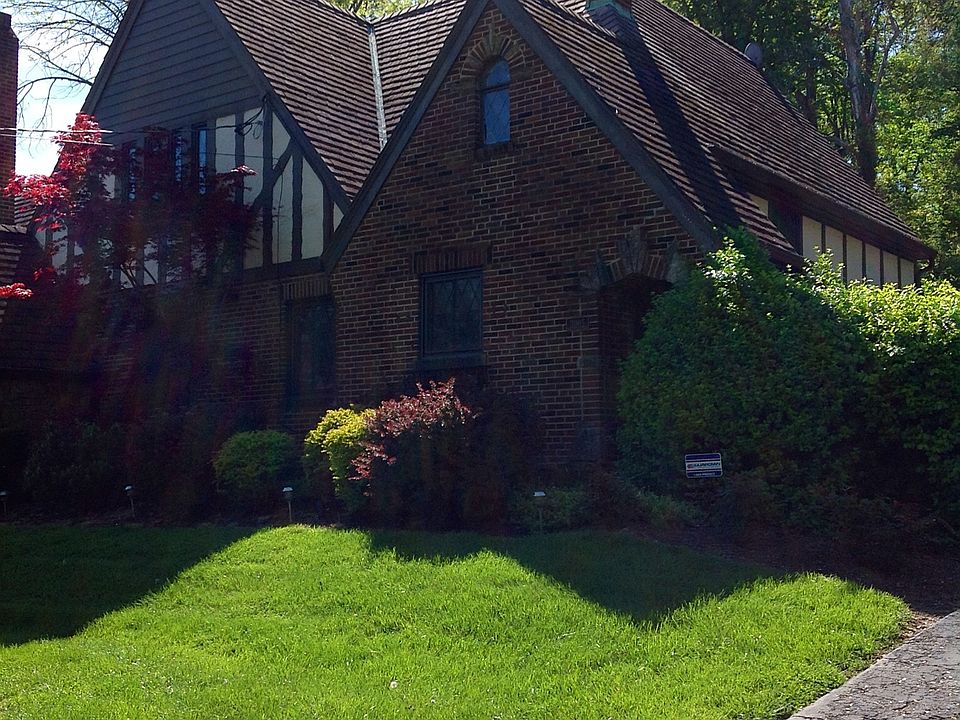 1st image of 3905 Ledgewood Dr