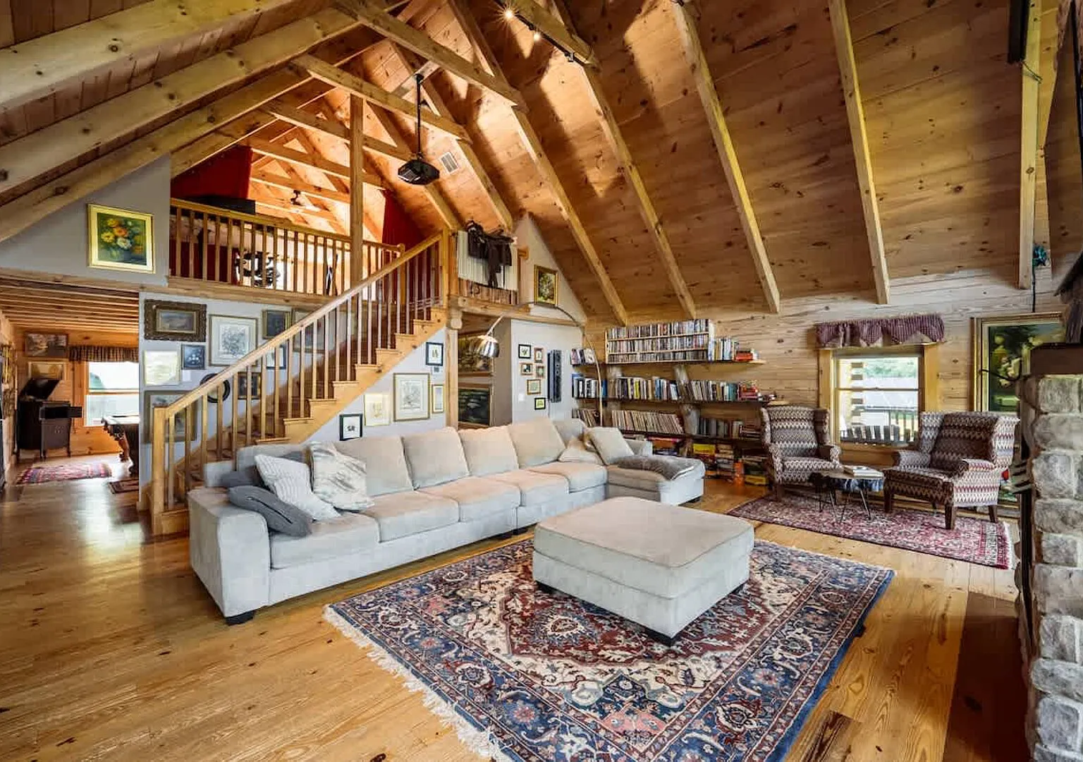 Private Luxury Log Cabin — Photo 1