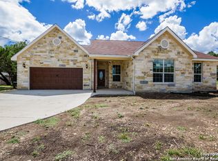 1802 Rustic Oak Ln, Spring Branch, TX 78070