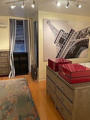3rd image of 29 Ludlow St APT 1A