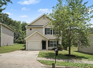 5336 Beam Lake Dr, Charlotte, NC 28216