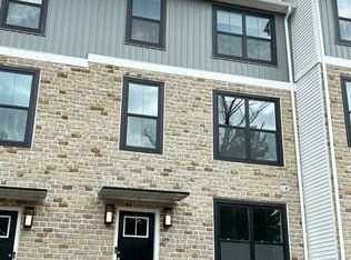 135 Cobblestone Dr, Harleysville, PA 19438