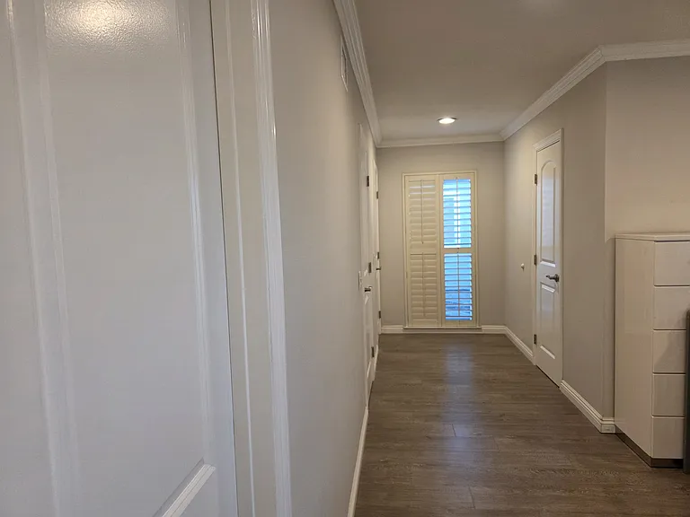 2833 E Alden Pl — Photo 32