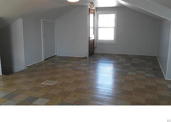 5th image of 6615 Parkwood Pl