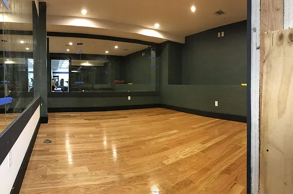 Rented by Manhattan Management LLC | media 13