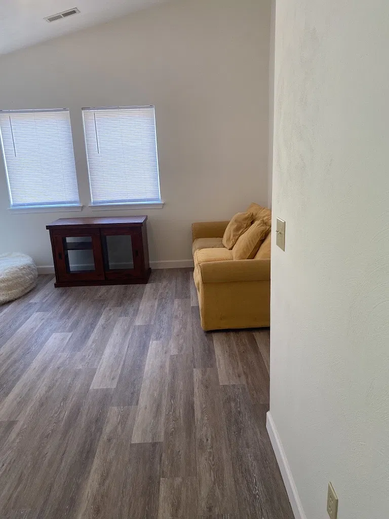 1448 Devon Lane — Photo 3