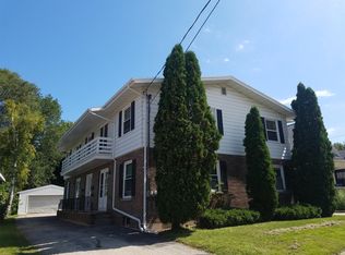 1126 Jefferson St #D, Oshkosh, WI 54901