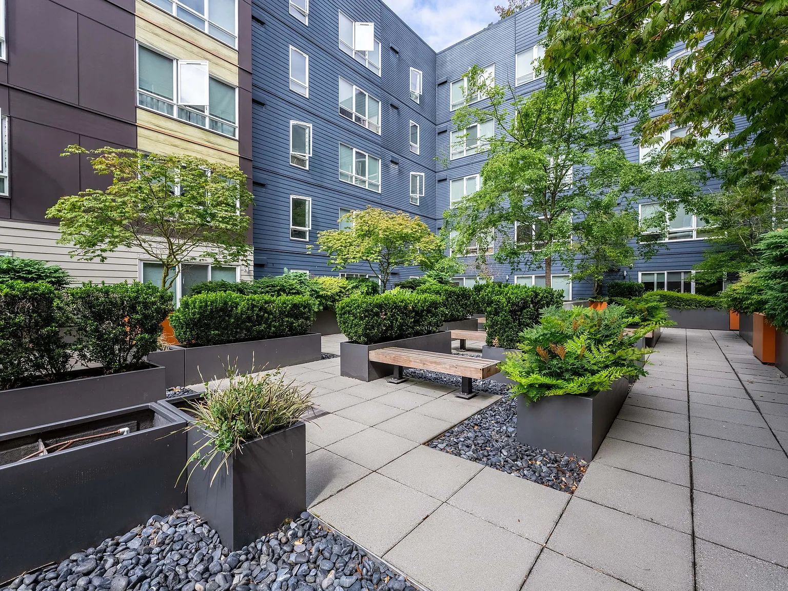 Kirkland Crossing — Photo 2