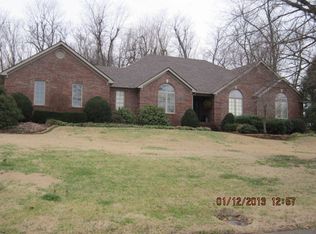 3710 Spring Meadow Dr, Owensboro, KY 42303